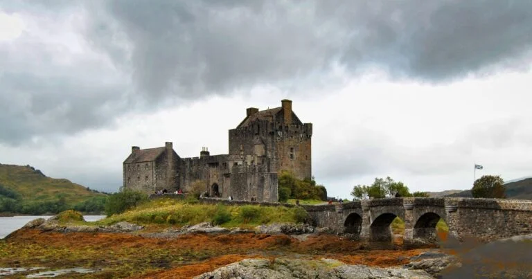 Top 10 Picturesque Gothic Castles to See in Europe