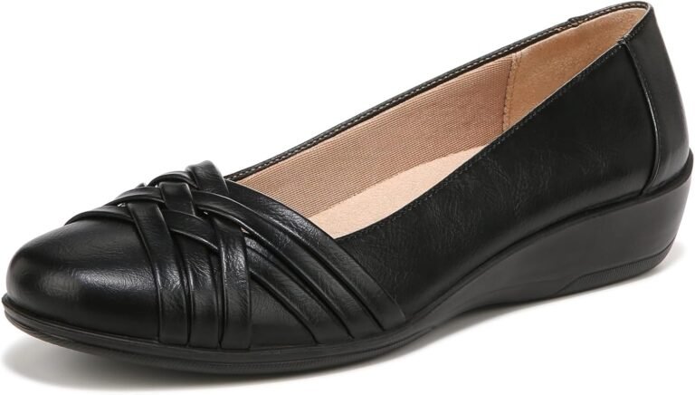 LifeStride Women’s Incredible Flat