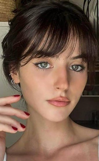 The Ultimate Guide to Clip-In Fringe: Everything You Need to Know