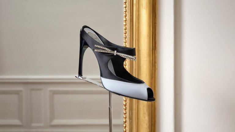 Roger Vivier’s Gherardo Felloni Reinterprets Choc Heel for Fall 2026 Collection