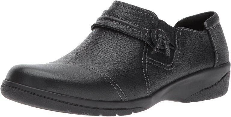 Clarks Women’s Cheyn Madi Pull-On Loafers